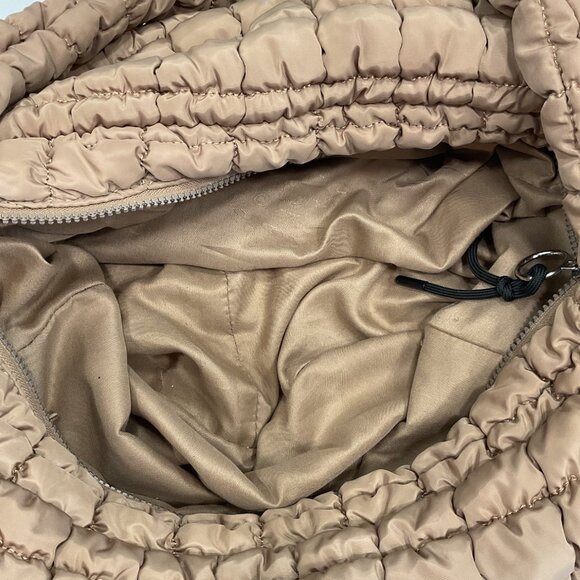 Free People FP Movement Quilted Carryall Duffle Bag Desert Sands - Picture 9 of 10